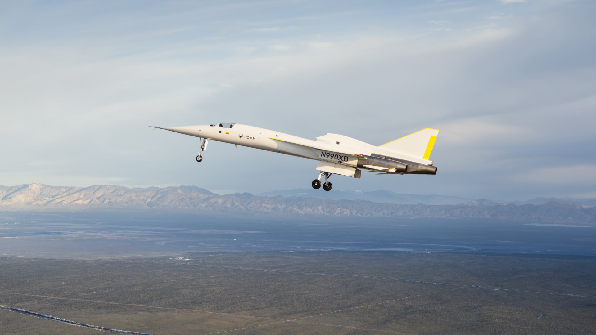 Boom Supersonic XB-1 breaks sound barrier over Mojave Desert