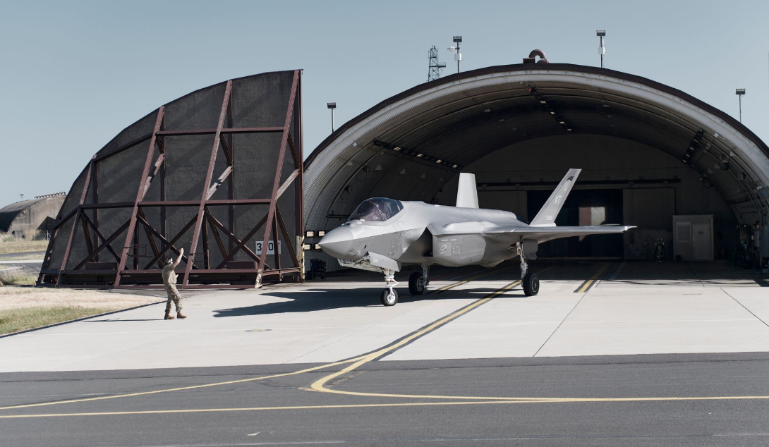 More U.S. F-35s Arrive in Japan
